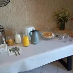 Bed & Breakfast Chambre D'hotes L'hermione 3*